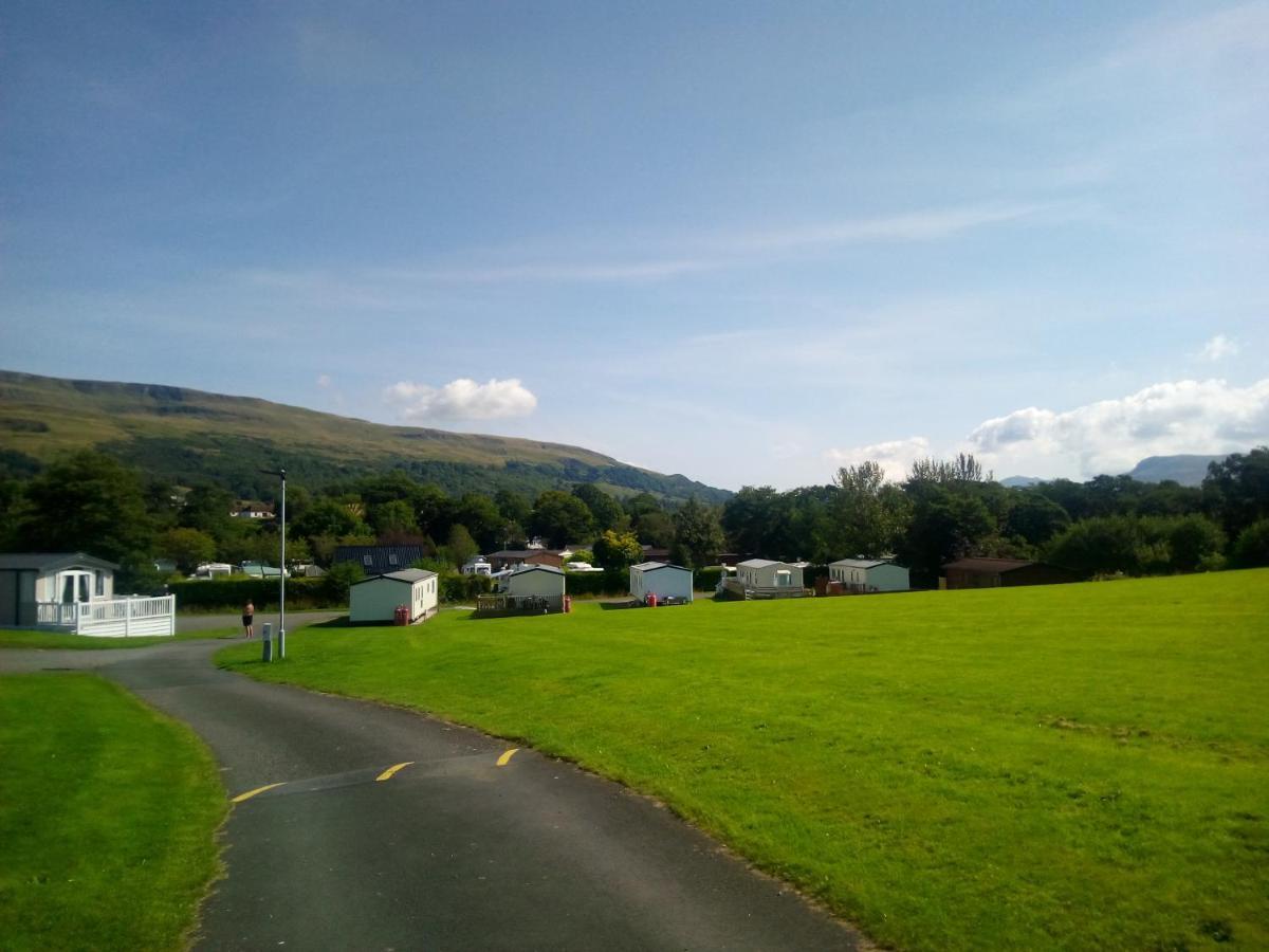 Campsie Glen Holiday Park Fintry Kültér fotó