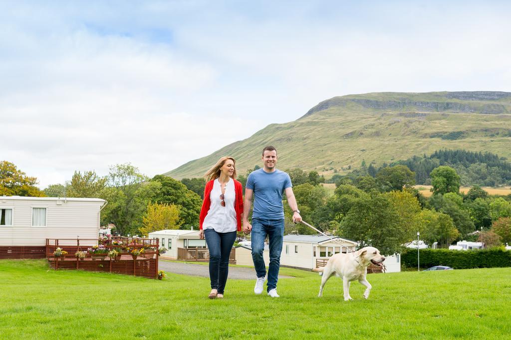 Campsie Glen Holiday Park Fintry Kültér fotó